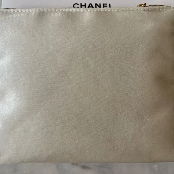 Chanel Coco Mademoiselle Cosmetic Case - Picture 2 of 6